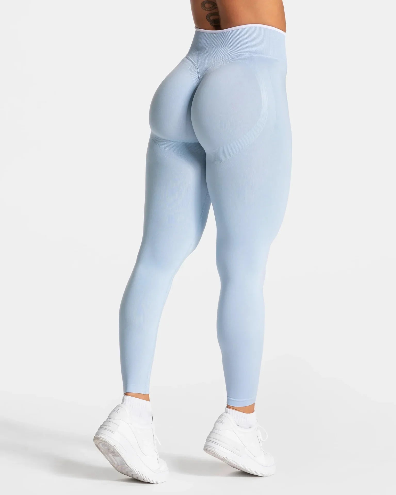 Women’s High-Waisted Seamless Scrunch Booty Leggings