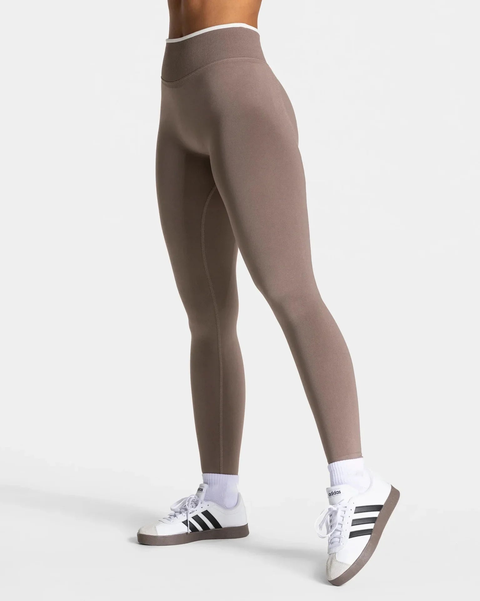 Women’s High-Waisted Seamless Scrunch Booty Leggings