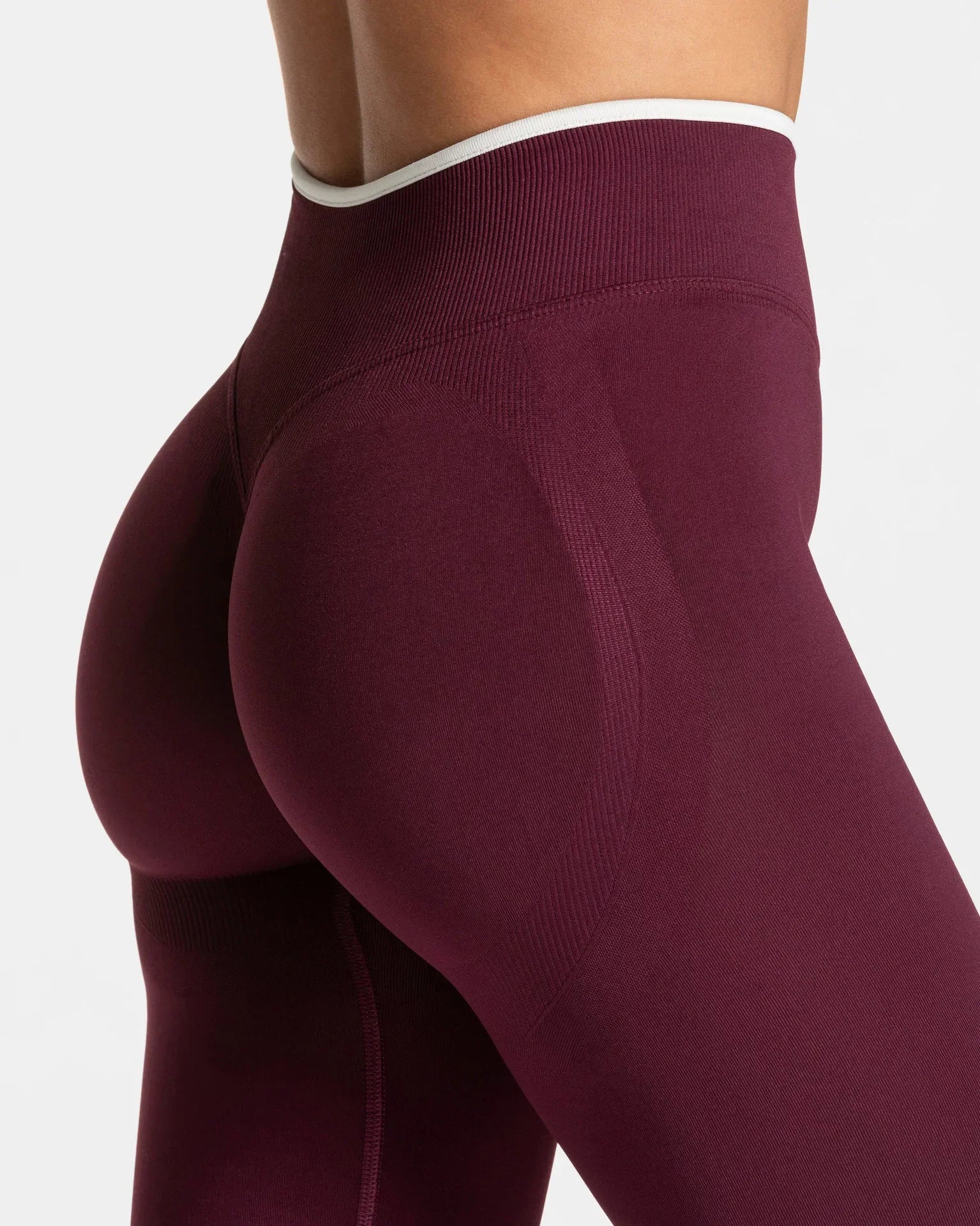 Women’s High-Waisted Seamless Scrunch Booty Leggings