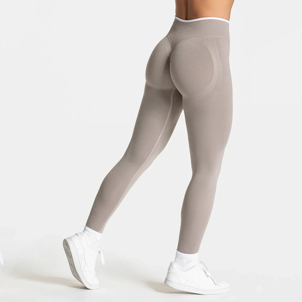 Women’s High-Waisted Seamless Scrunch Booty Leggings