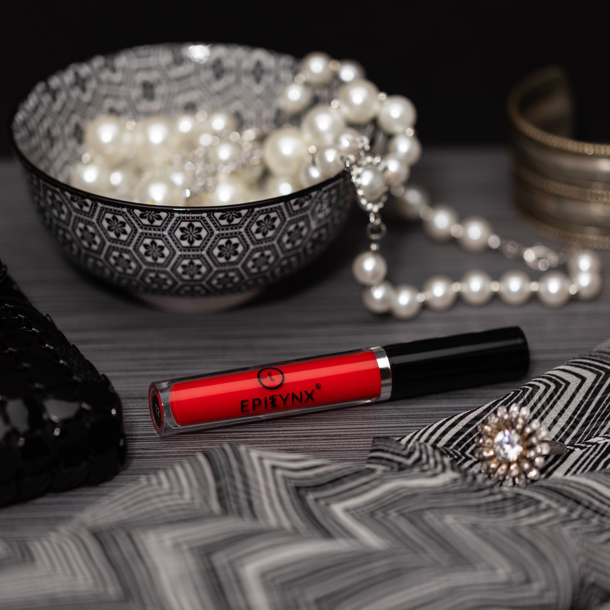 Hydrating Shine Lip Gloss